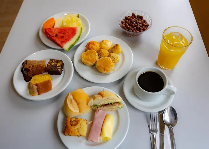 Guaruja Vivah Hotel
